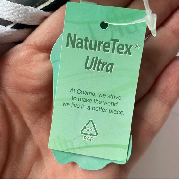 WOMEN'S DC CURE HIGH-TOP SHOES Size 9 - Picture 10 of 12